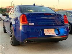 كرايسلر 300